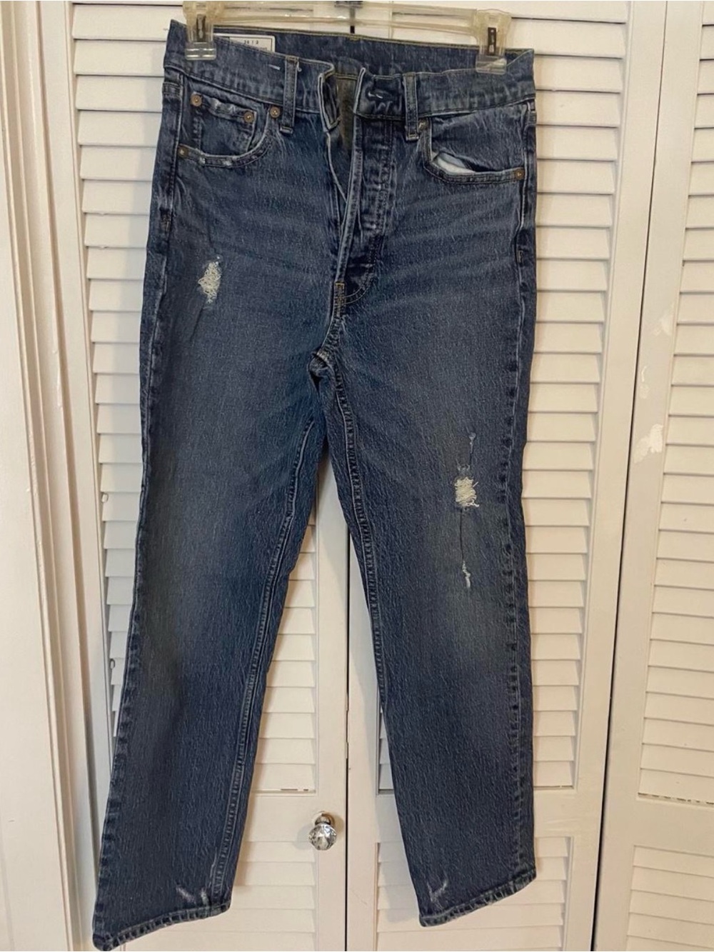GAP Women's Dark Blue Straight Leg Jeans